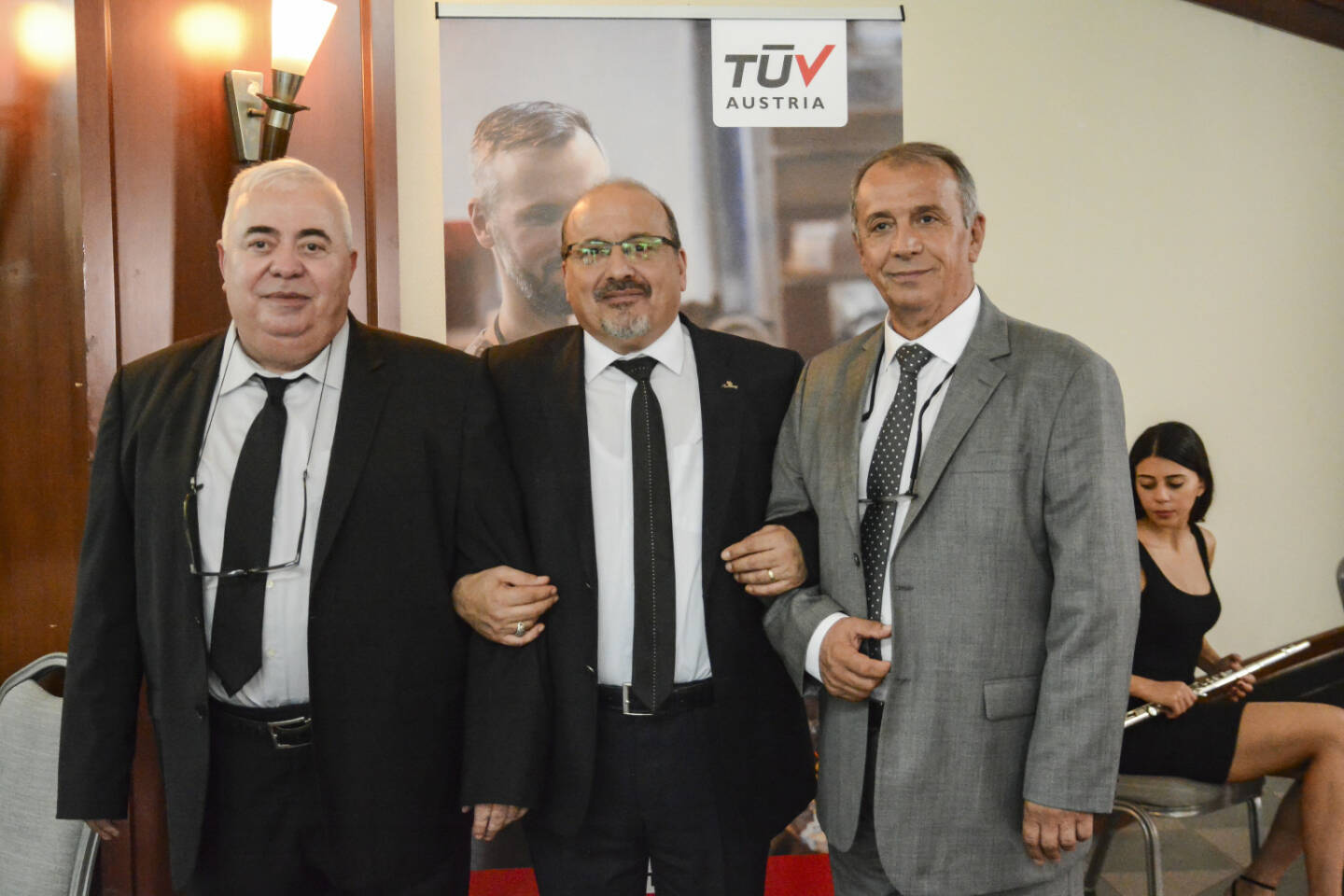 TÜV AUSTRIA Group: TÜV AUSTRIA Group erwirbt ZfP-Pionier Sila Kalite; von links: Halit Battal, Mehmet Bozkırlı and Reha Güncan; Fotocredit: TÜV AUSTRIA Turk