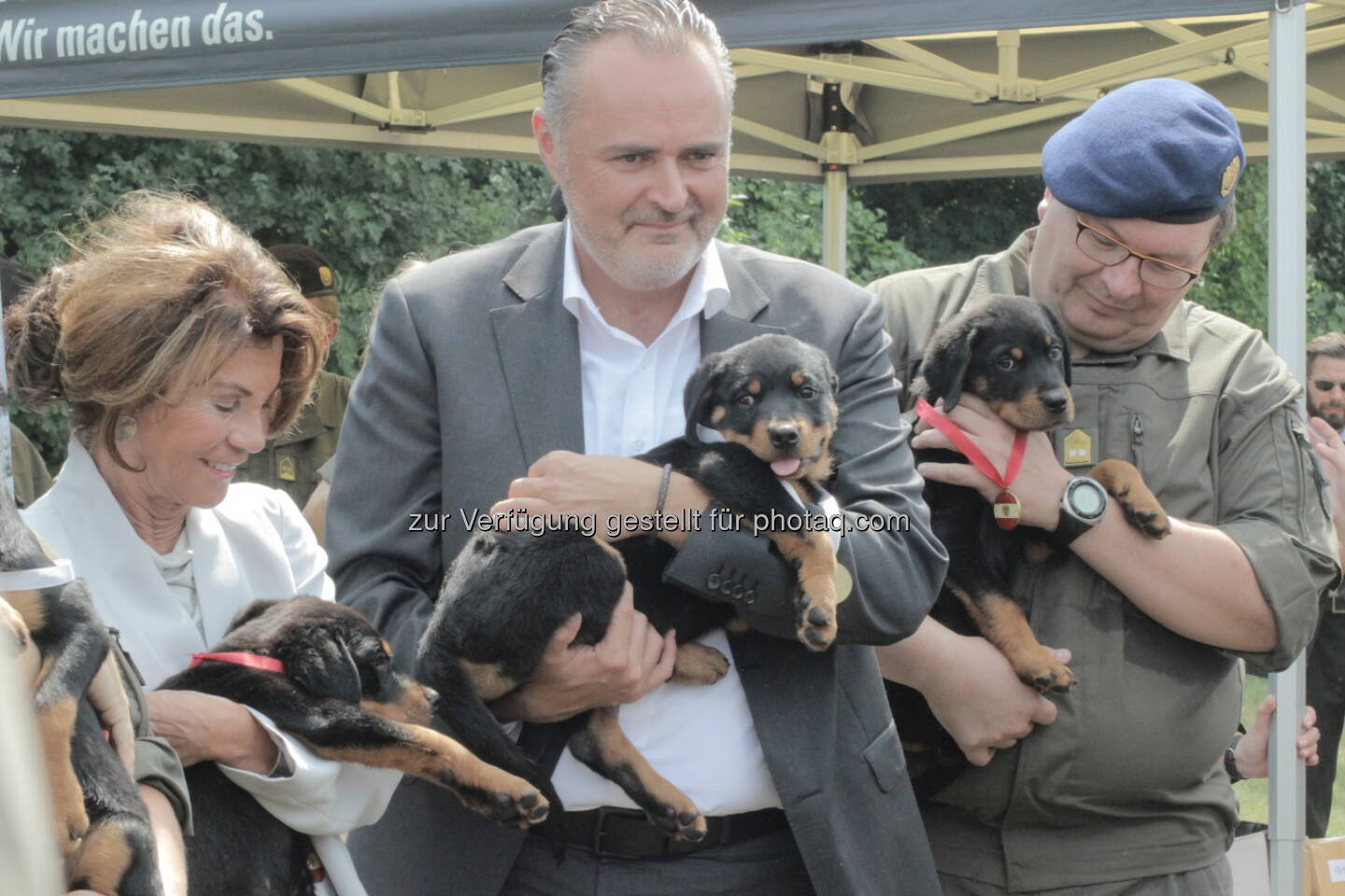 BK Bierlein, LH Doskozil, Rottweilerbuzerl, 29.7.19, Kaisersteinbruch