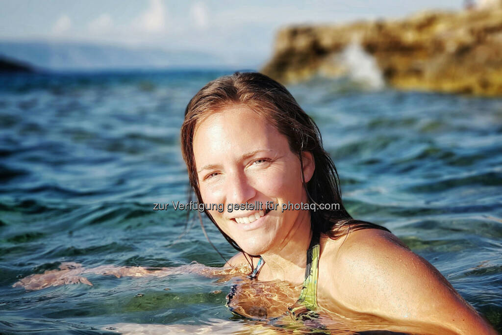 Egal ob im Meer, See oder Pool. Das Bewegen im Wasser liegt in unserer DNA und führt zu einem asugewogenen Bewegungsprofil.  (05.08.2019) 