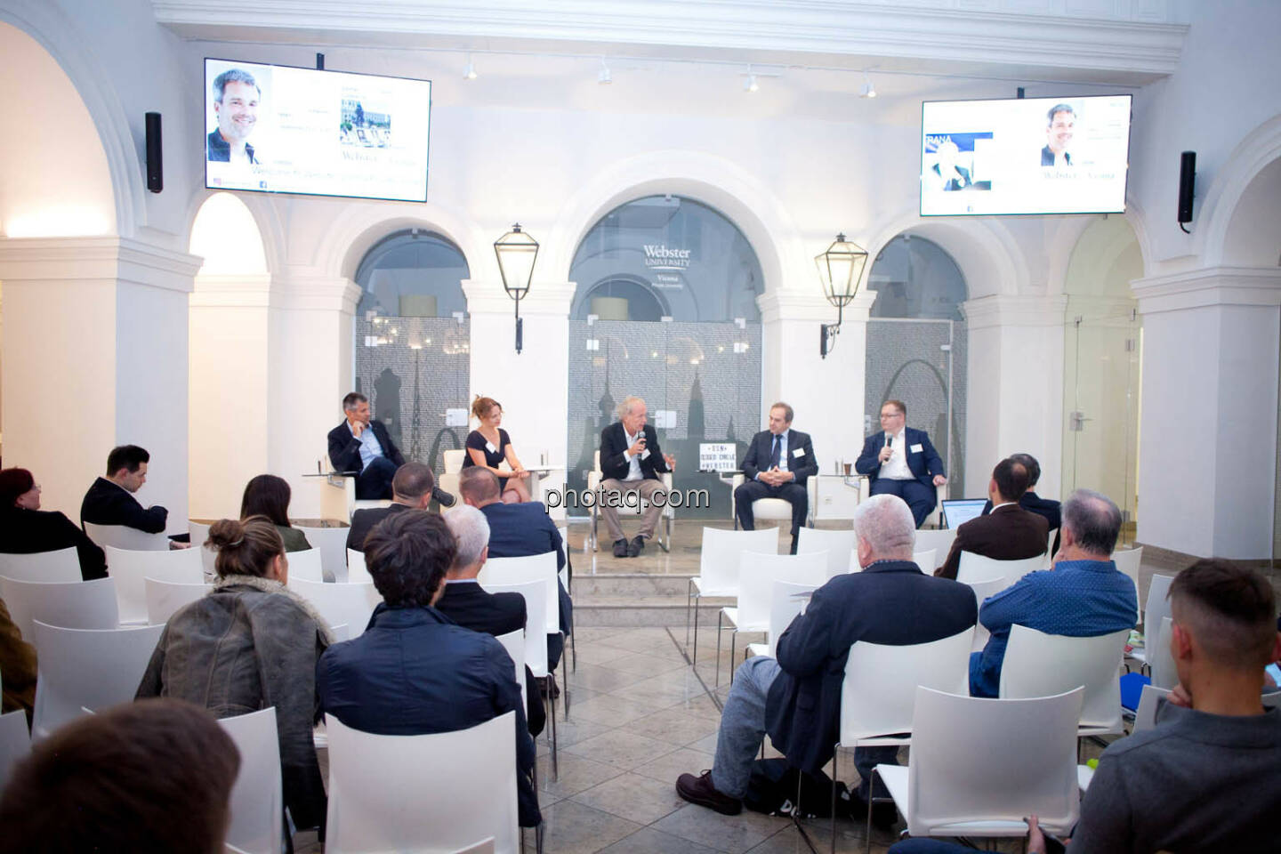 Michael Eisler (startup300), Julia Özturk (NET New Energy), Christian Drastil (BSN), Wolfgang Matejka (Matejka & Partner), Gregor Rosinger (Rosinger Group)