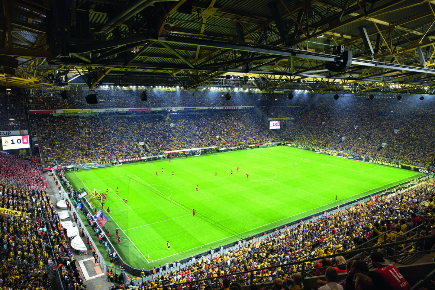 Die Zumtobel Group beleuchtet die Heimspielstätte von Borussia Dortmund; Credit: Marcel Mayer