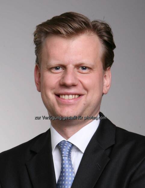 Clemens Hasenauer (CHSH) hat die OMV bei der Umsetzung eines Compliance Management Systems als erstes ATX Unternehmen gemäß dem strengen und umfassenden Standard IDW PS 980 beraten. (05.07.2013) 