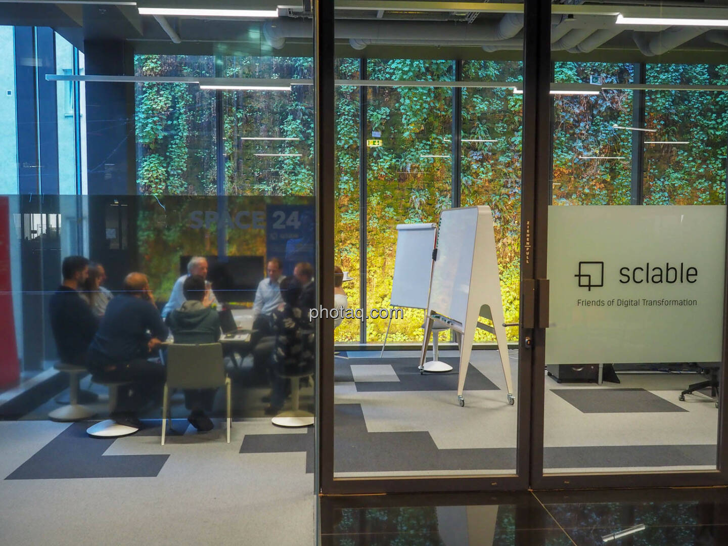 Closed Circle #4, Sclable, Besprechung, geschlossen