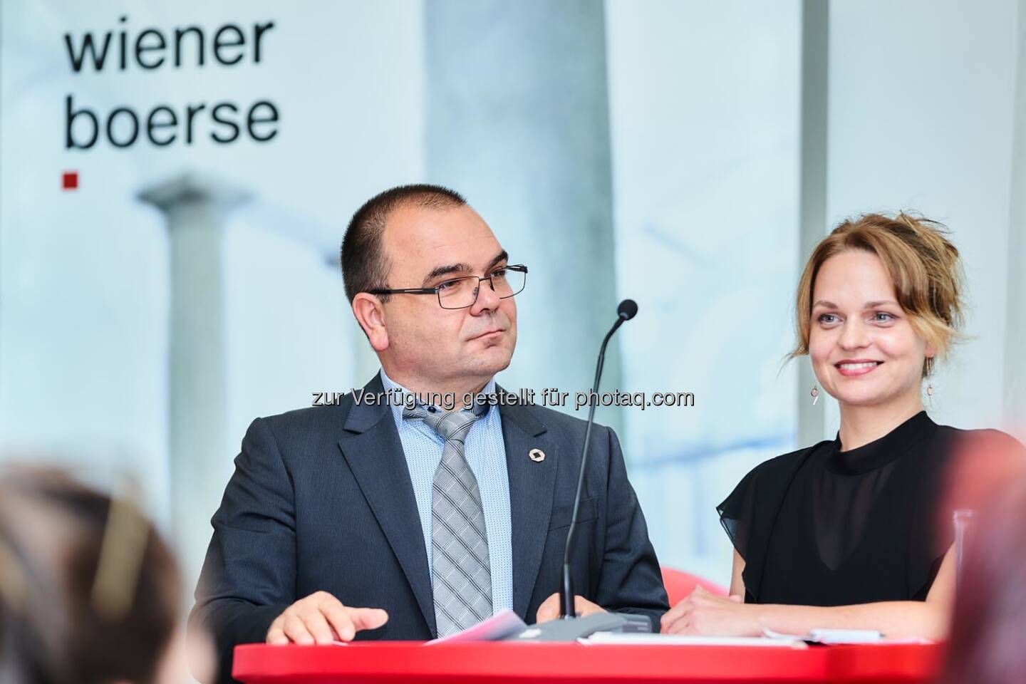 Die Vorstände der NET New Energy Technologies AG: Oleksii Parkhomenko, Julia Öztürk