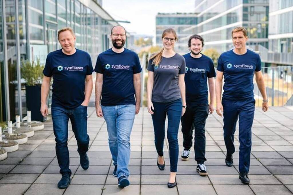 Das Linzer Unternehmen Symflower entwickelt Produkte zur vollautomatischen Erkennung von Softwarefehlern. Das Investment von eQventure unterstützt den dynamischen Teamaufbau. Credit: Christian Redtenbacher - Frames in Time (29.10.2019) 