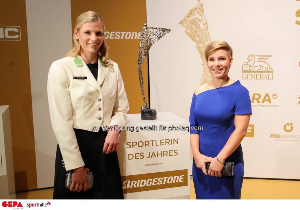 Verena Preiner und Nicole Schmidhofer (AUT). Photo: GEPA pictures/ Christian Walgram (07.11.2019) 
