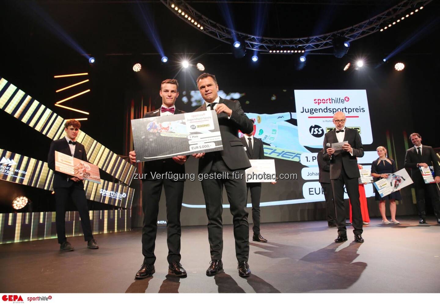Johannes Lamparter und Erich Streibenreiter (ISS). Photo: GEPA pictures/ Michael Meindl
