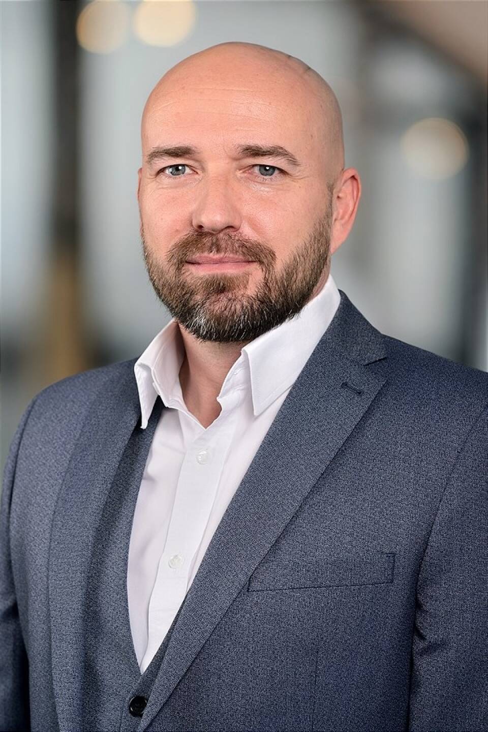 EY-Studie: Sensoren als Erfolgsfaktor und Zukunftstreiber; Dominik Rosenberg, Leiter des Bereichs Internet of Things (IoT) bei EY Österreich, betont mit Blick auf die Studienergebnisse: „Der Einsatz von Sensoren bietet Unternehmen unterschiedlicher Branchen ein riesiges Potenzial: Zum einen können sie künftig von deutlichen Kosteneinsparungen profitieren, zum anderen haben sie durch die Entwicklung von neuen Geschäftsmodellen und -praktiken bessere Vorrausetzungen, um im internationalen Wettkampf mit Unternehmen aus China und den USA zu bestehen. Credit: EY