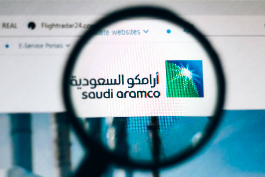 Aramco, Desktop, Lupe, Website - https://de.depositphotos.com/stock-photos/aramco.html?filter=all&qview=307940242, © <a href=