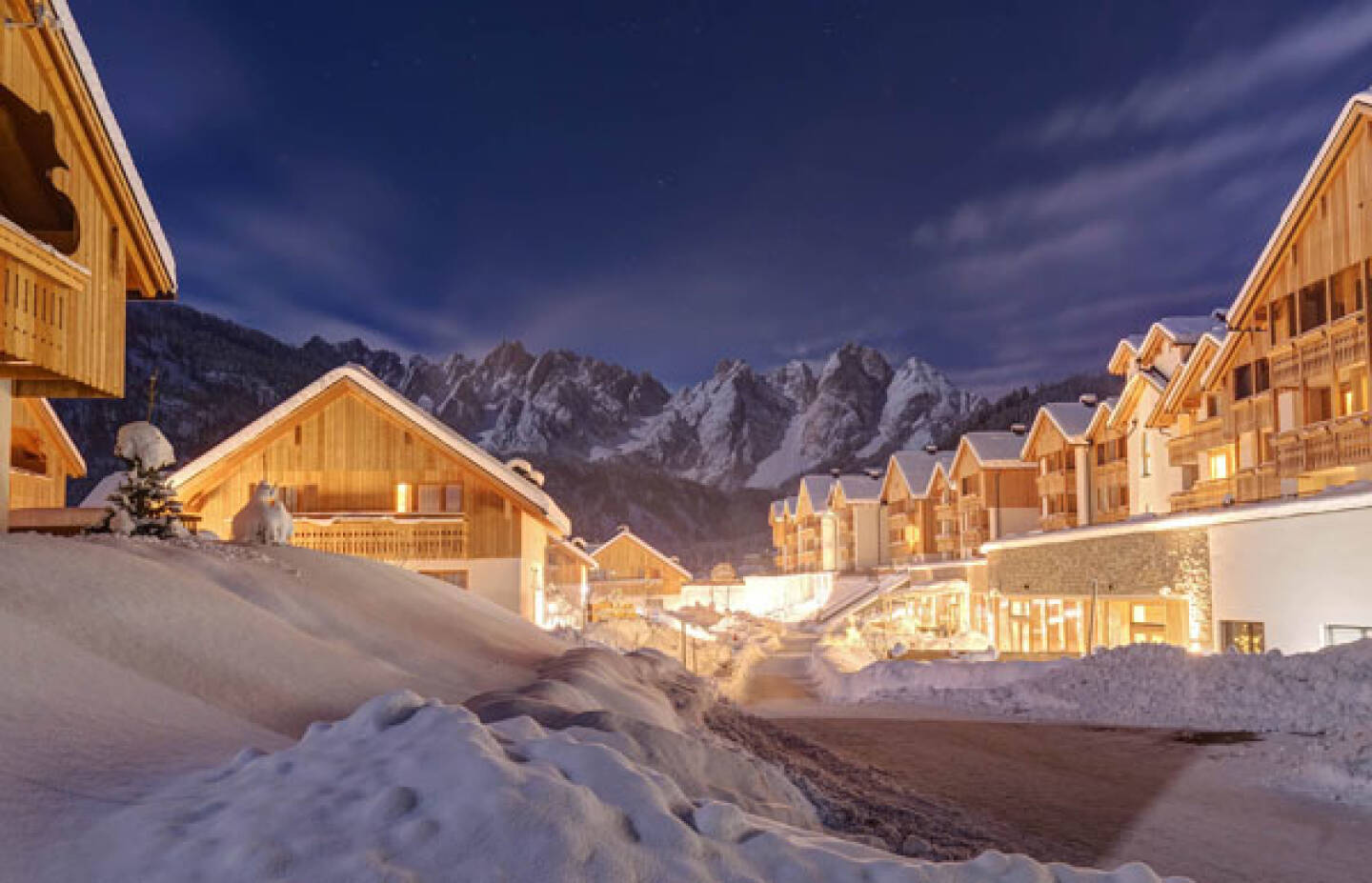 Das Urlaubsportal www.kinderhotel.info zeichnete das 'Familux Resort Dachsteinkönig'
aus Gosau (Oberösterreich/Salzkammergut) als beliebtestes Kinderhotel in Österreich aus. Bildquelle: www.kinderhotel.info/