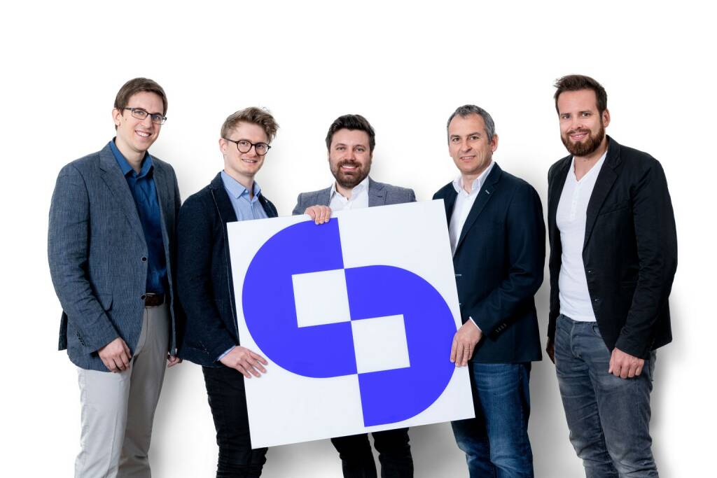 Mit der Gründung der paysafecard legte Michael Müller den Grundstein zu einem weltweit führenden Online-Prepaid-Zahlungsmittel. Nach seinem Exit engagiert sich der Wiener nun bei CASHY. Das Fintech-Startup mit Sitz in Wien hat den Pfandleihe-Markt digitalisiert. Auf cashy.at werden Wertgegenstände innerhalb von Sekunden angekauft oder gegen einen Kurzkredit belehnt. im Bild: Florian Hilbinger, Florian Sulzer, Patrick Scheucher, Michael Müller, Thomas Mang, Credit: cashy (22.04.2020) 