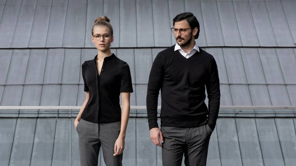 Das Tiroler Start-up BaronMerino startet eine Crowdfunding-Kampagne: „Mit unserer Marke BaronMerino® werden wir die Welt der Business-Casual-Kleidung auf den Kopf stellen“, so Markus Hörtnagl. „Die Marke steht für nachhaltige High-Performance-Businessmode, ausschließlich in Österreich produziert. BaronMerino® ist eine Kombination aus Merinowolle und Meryl Skinlife, einem Material, das man bisher vor allem aus dem Bereich der Sport-Unterwäsche kennt“, erklärt Hörtnagl. Der Countdown läuft: Ab 30. Juli sucht das Tiroler Unternehmen Investoren und Partner über die Plattform www.kickstarter.com. Fotocredit: BaronMerino® (09.07.2020) 