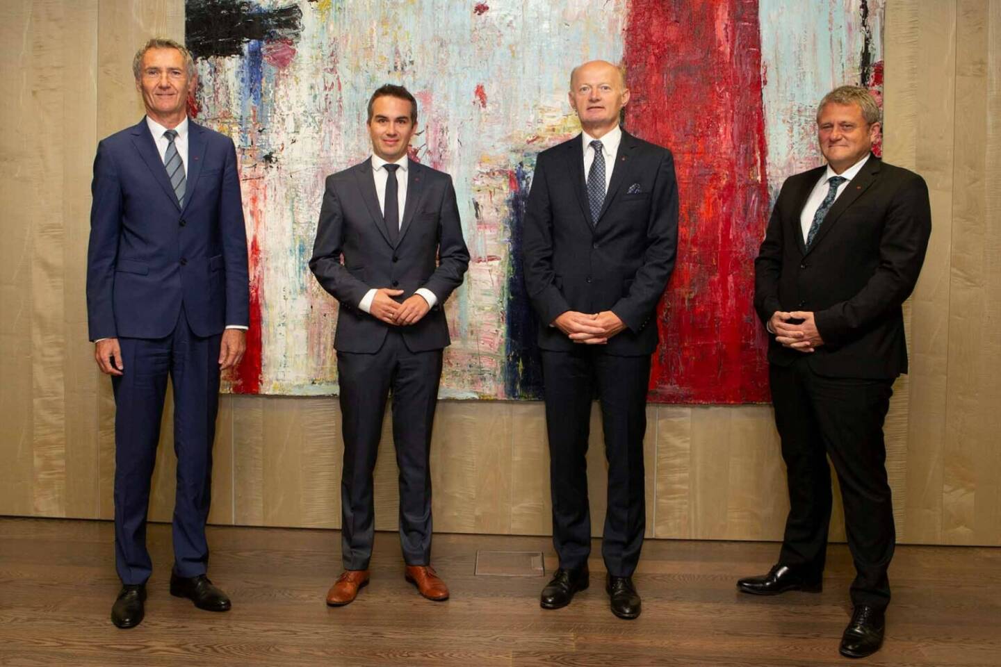 Der Aufsichtsrat der Oberbank hat Martin Seiter zum vierten Vorstandsmitglied ernannt. Das Vorstandsteam der Oberbank besteht somit in Zukunft aus Generaldirektor Dr. Franz Gasselsberger und den Vorstandsdirektoren Dr. Josef Weißl, Florian Hagenauer und Martin Seiter, Credit: Oberbank