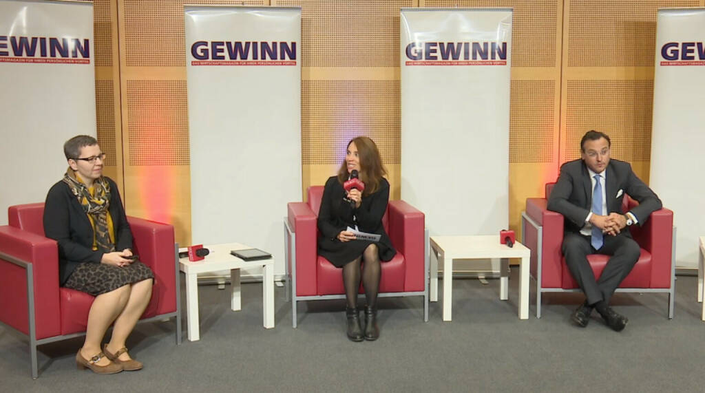 Gewinn-Journalistin Susanne Kowatsch (Mitte) mit Silvia Frasch (LBG Österreich GmbH Steuerberatung) und Andreas Unger (LBG Österreich GmbH Steuerberatung) (22.10.2020) 