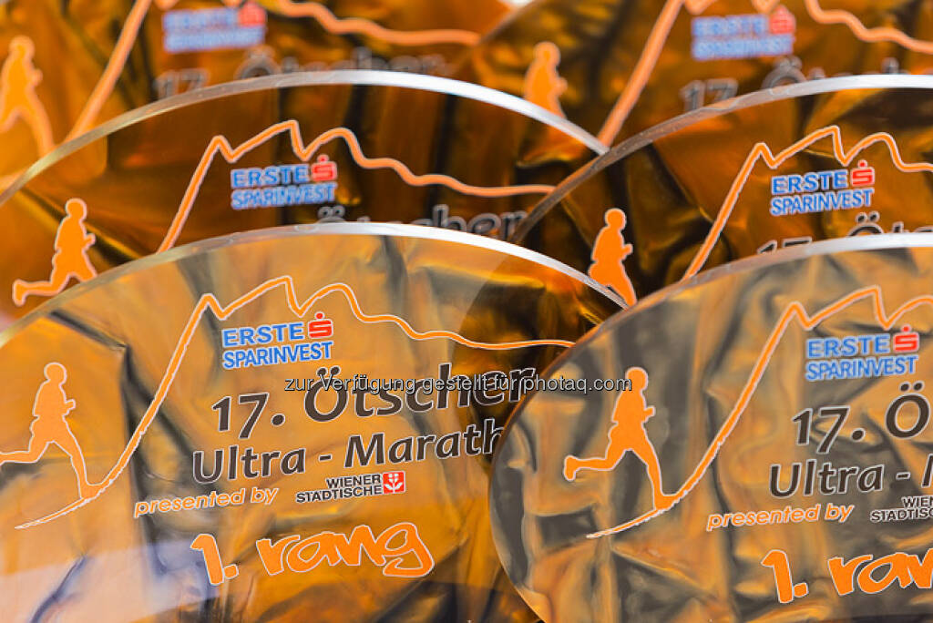 Pokale, ESPA-Ötscher-Marathon 2013 , © Rainer Mirau (27.07.2013) 