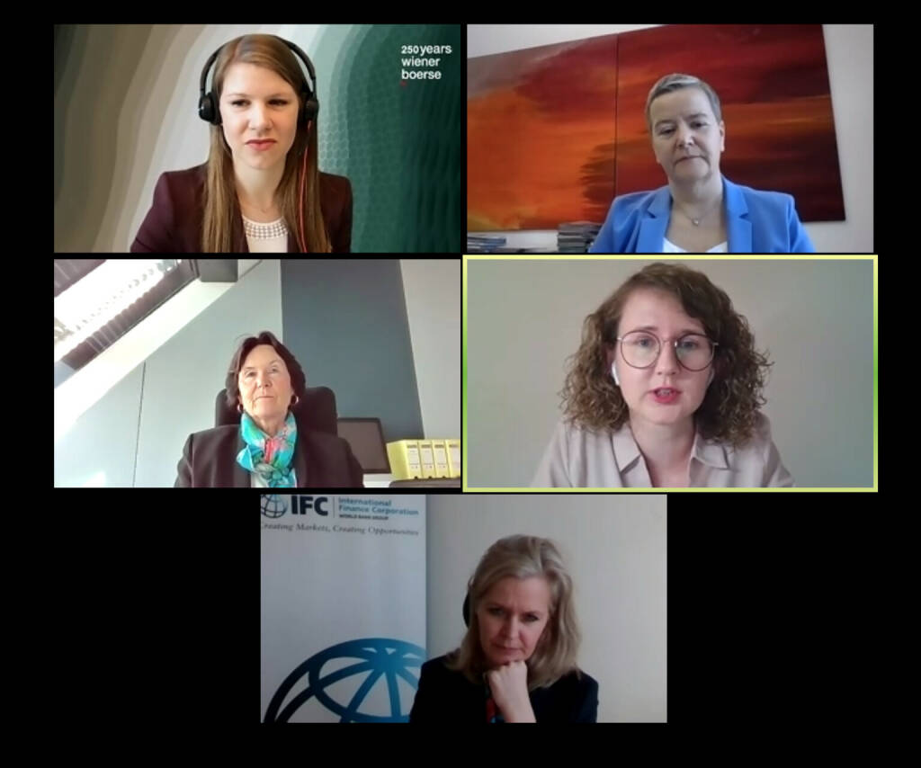 Anlässlich des Weltfrauen-Tages hieß es heuer zum 2. Mal an der Wiener Börse Ring the Bell for Gender Equality. Mit Julia Resch (Wiener Börse) diskutierten Christine Catasta (ÖBAG), Angelika Sommer-Hemetsberger (OeKB), Nina Wöss (AVCO) und Wiebke Schloemer (IFC). Das Fazit: Diversität macht Teams erfolgreicher, © Aussender (08.03.2021) 