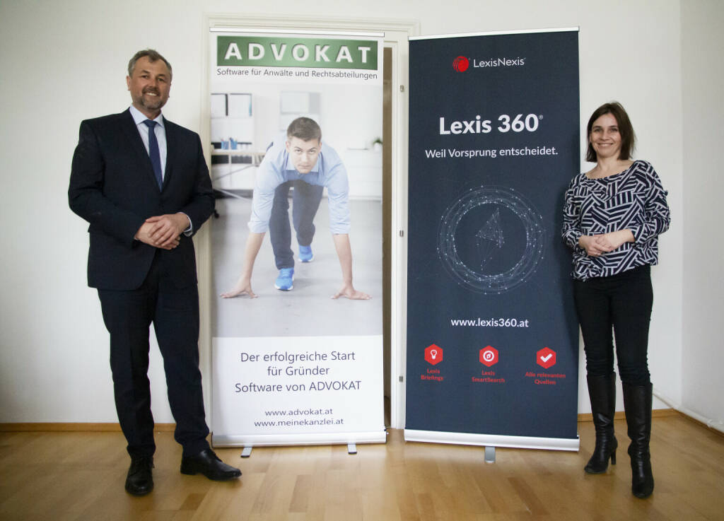 LexisNexis: Integration von Lexis 360® und ADVOKAT: Rechtsbranche bekommt Workflow-Turbo, im Bild: Dietmar Harb (ADVOKAT), Susanne Mortimore (LexisNexis); Credit: Robert Schlenz, © Aussendung (23.03.2021)