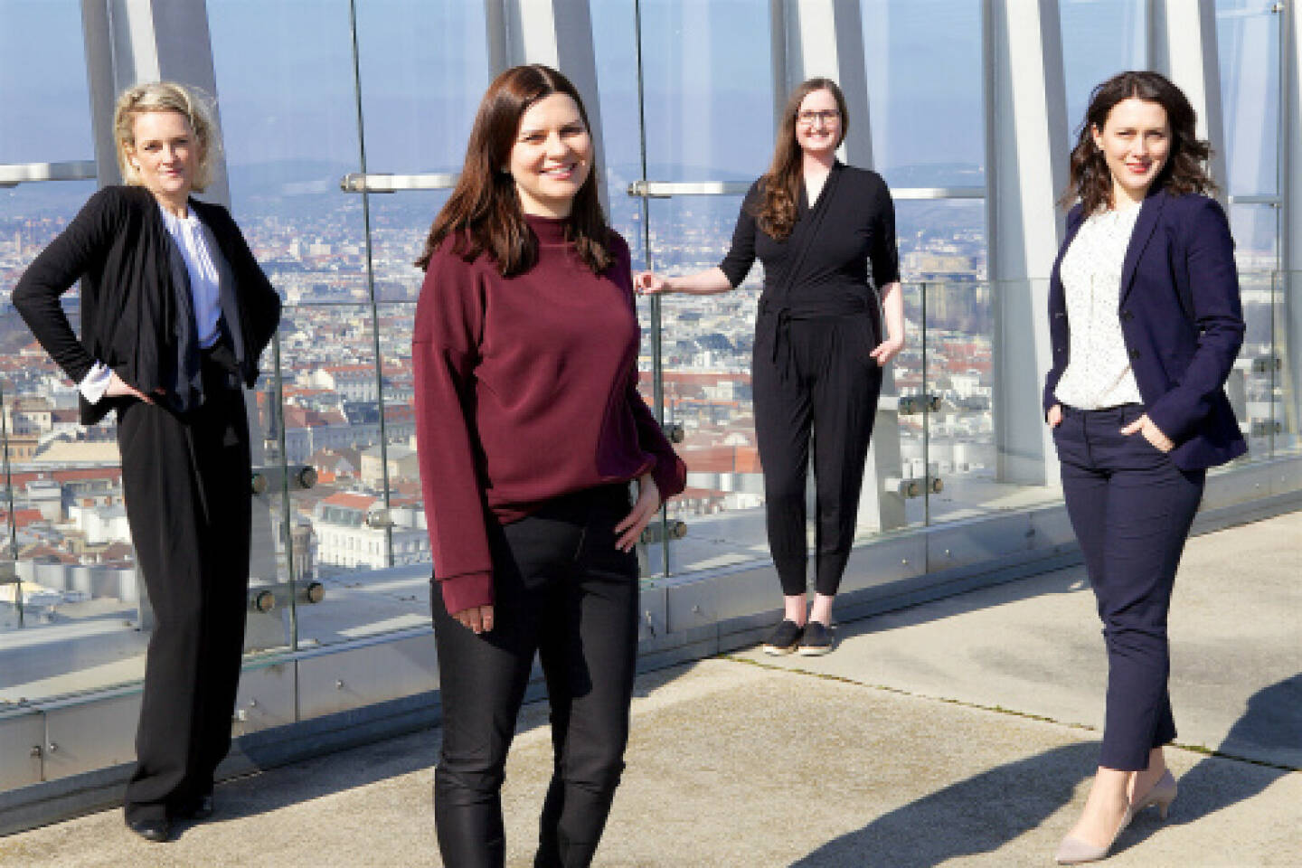 UNIQA Insurance Group strukturiert Bereich Communications neu
Start für Corporate Newsroom mit Sonja Schwarz und Klara Trautner als Doppelführung
Neue Pressesprecherinnen Felicitas Herberstein und Natascha Smole 
Uniqa Insurance Group strukturiert Bereich Communications neu:  Start für Corporate Newsroom mit Sonja Schwarz und Klara Trautner als Doppelführung, neue Pressesprecherinnen Felicitas Herberstein und Natascha Smole 
Credit: UNIQA/Elisabeth Kessler