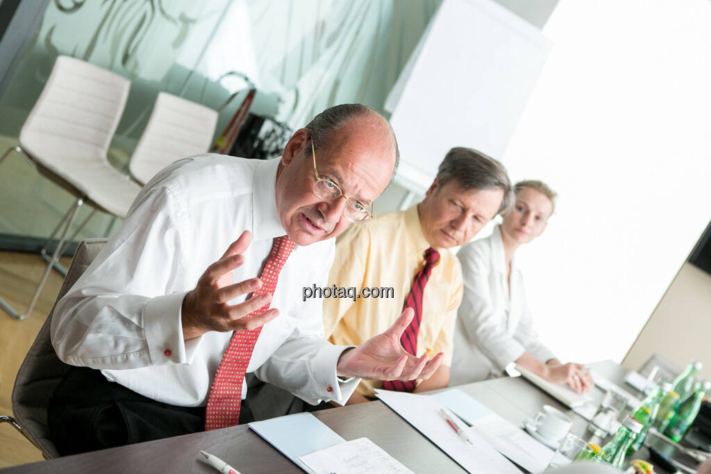 Michael Spiss (RCB), Heinrich Traumüller (Büro des Kapitalmarktbeauftragten, BMF), Andrea Pelinka-Kinz (RCB), © finanzmarktfoto.at/Martina Draper (06.08.2013) 