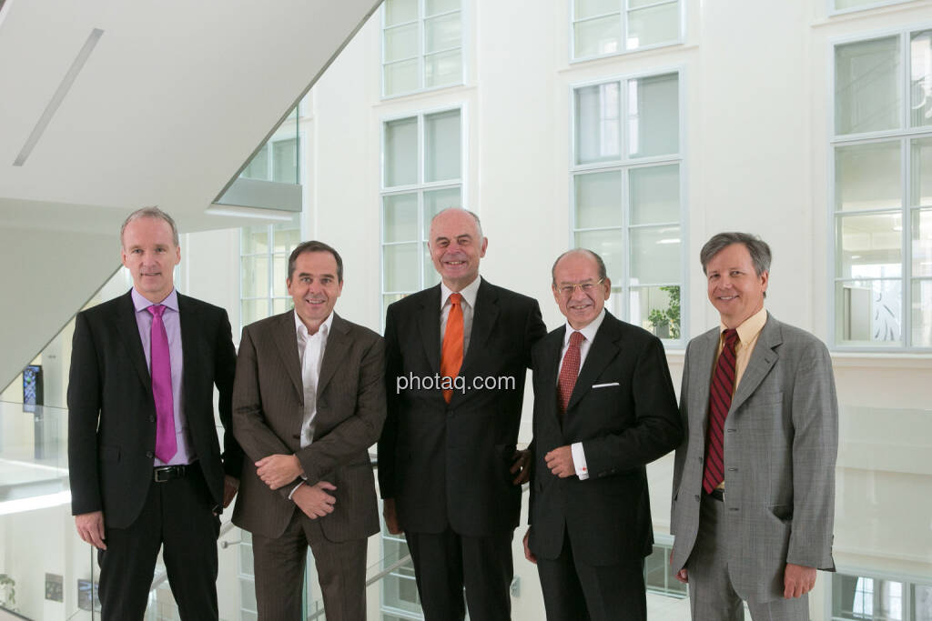 Christian Drastil, Wolfgang Matejka (Matejka & Partner), Wolfgang Nolz (Kapitalmarktbeauftragter, BMF), Michael Spiss (RCB), Heinrich Traumüller (Büro des Kapitalmarktbeauftragten, BMF), © finanzmarktfoto.at/Martina Draper (06.08.2013) 