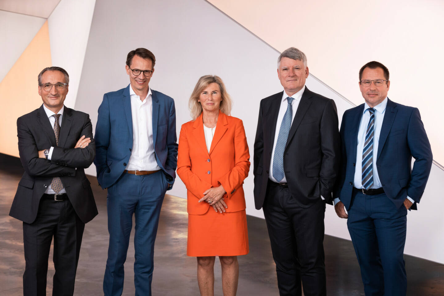Zumtobel HV: Der Vorstand – Bernard Motzko (COO), Thomas Tschol (CFO) und Alfred Felder (CEO) – mit der Aufsichtsratsvorsitzenden Karin Zumtobel-Chammah und neuem CFO Thomas Erath (v. l. n. r.), Credit: Zumtobel