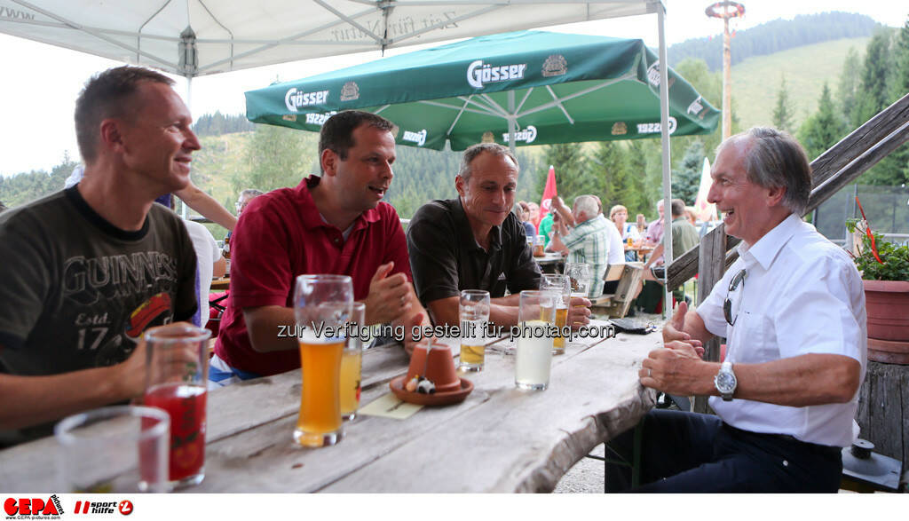 Harald Glocknitzer (Steuerberatung), Philipp Bodzenta (Coca Cola), Toni Schutti (Sporthilfe) und Generaldirektor-Stellvertreter Friedrich Stickler (Lotterien). Foto: GEPA pictures/ Markus Oberlaender (13.08.2013) 