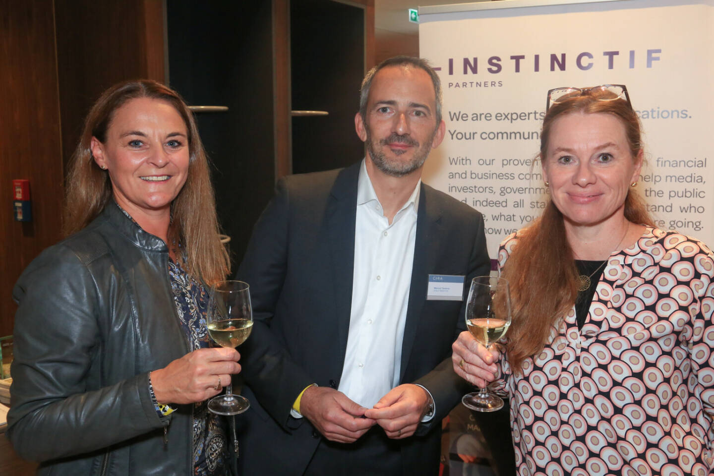 Wien - CIRA-Jahreskonferenz 2021, Anita Schatz (Wiener Börse), Manuel Taverne (Knaus Tabbert), Michaela Friepess (Pierer Mobility)