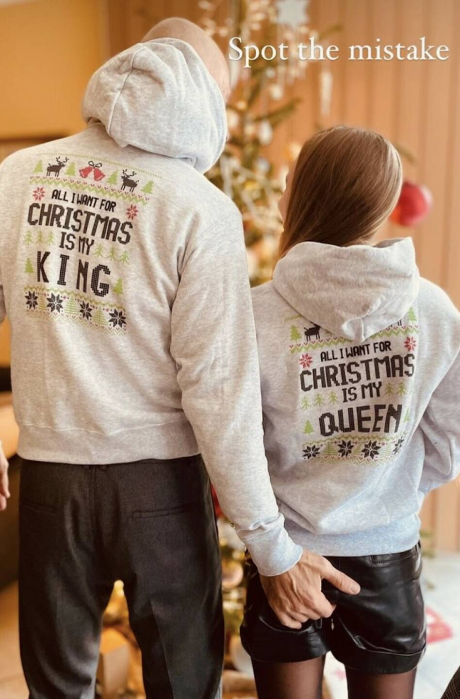 Weihnachten Spot the Mistake
Von: https://www.instagram.com/p/CGw8NkmFWLv/ (Julia Mayer, L&auml;uferin http://www.juliamayer.at/ http://www.sportgeschichte.at)