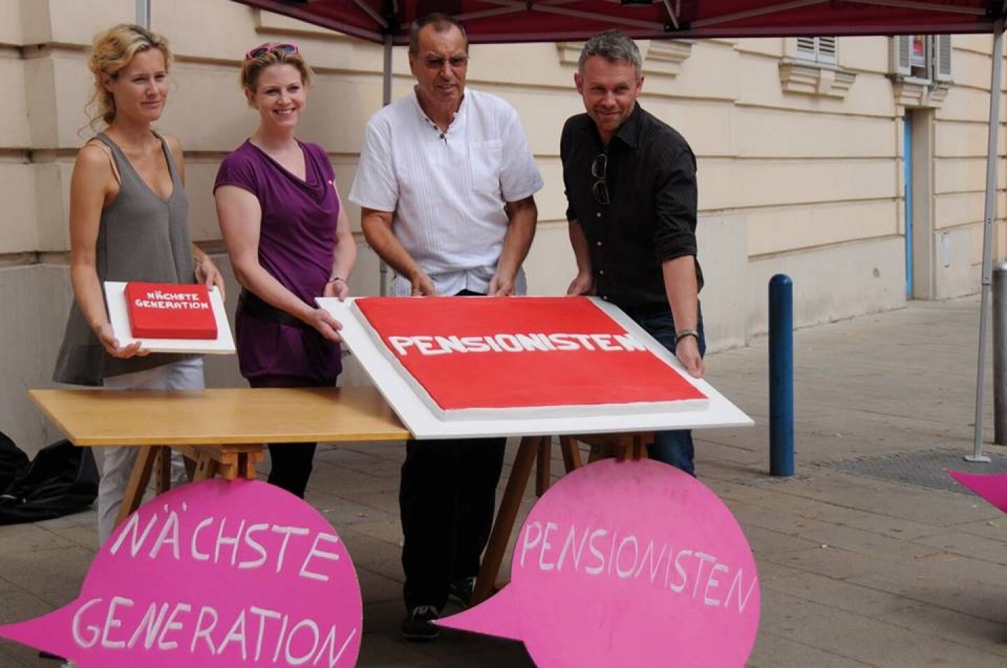 Kuchen Nächste Generation vs. Kuchen Pensionisten (Neos)