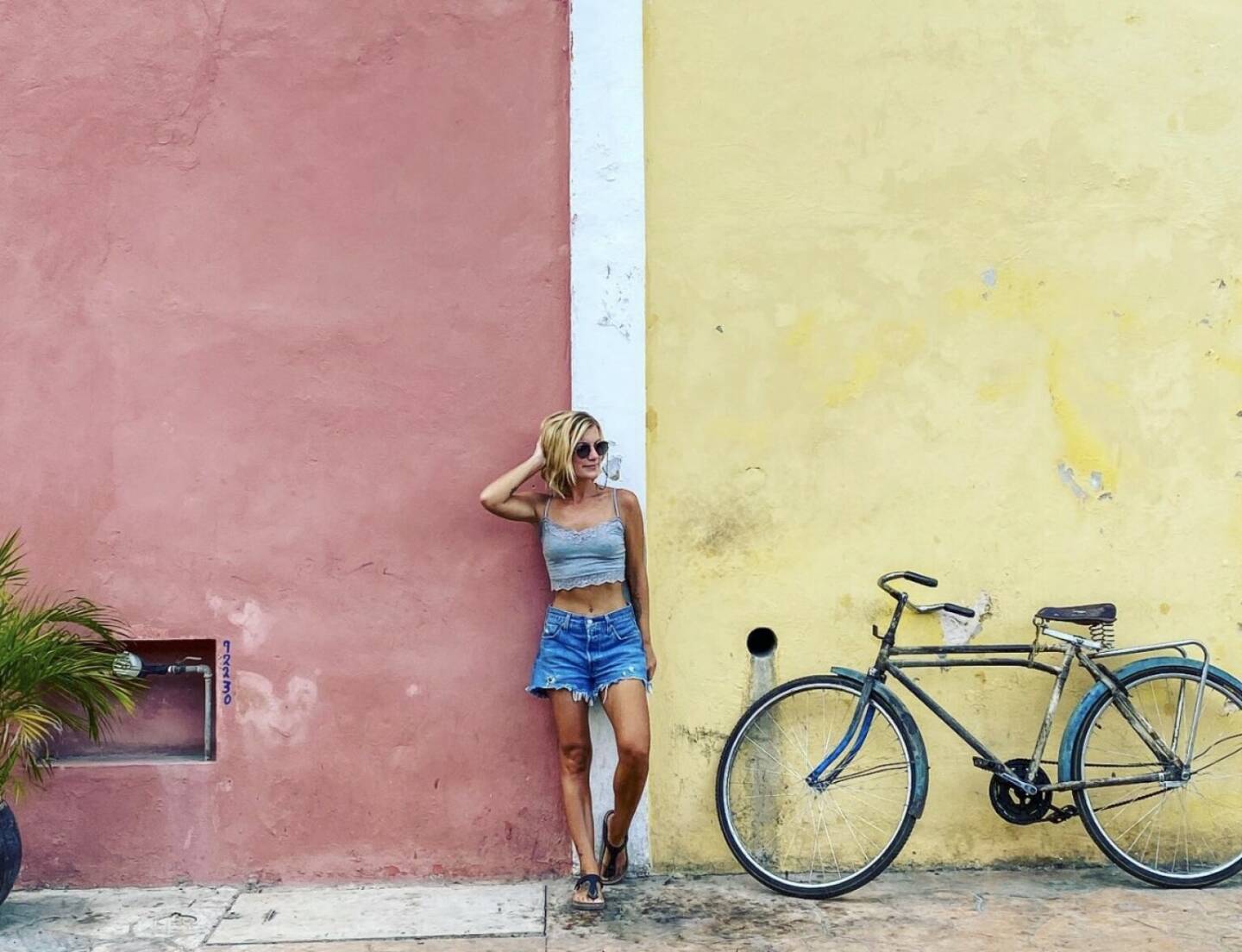 Bike Rad Fahrrad (Social-)Mediadesign linktr.ee/Lillanyoga https://www.instagram.com/lillanyoga/