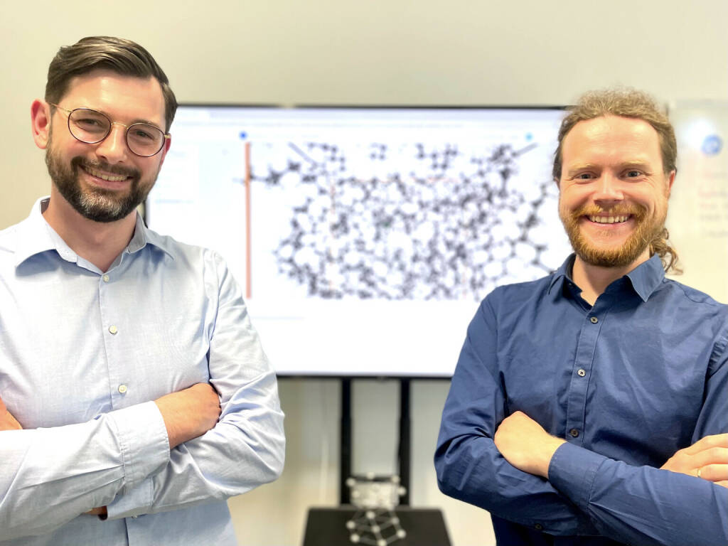 Quantistry: Berliner Softwareunternehmen startet Plattform für chemische Simulationen, Gründer von Quantistry, Dr. Marcel Quennet (links) und Dr. Vincent Pohl (rechts), Fotocredit:Quantistry GmbH (28.06.2022) 