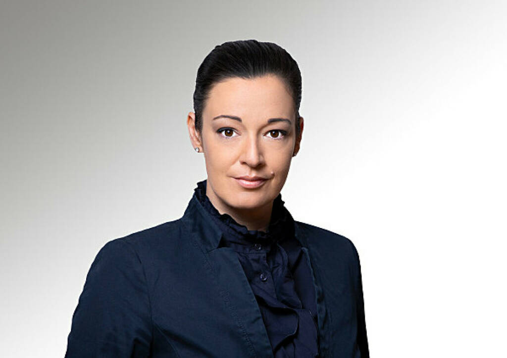Julia Gülden-Zeisberger ist neue Chief Marketing Officer bei Venionaire Capital, Copyright: feelimage / Felicitas Matern (13.09.2022) 