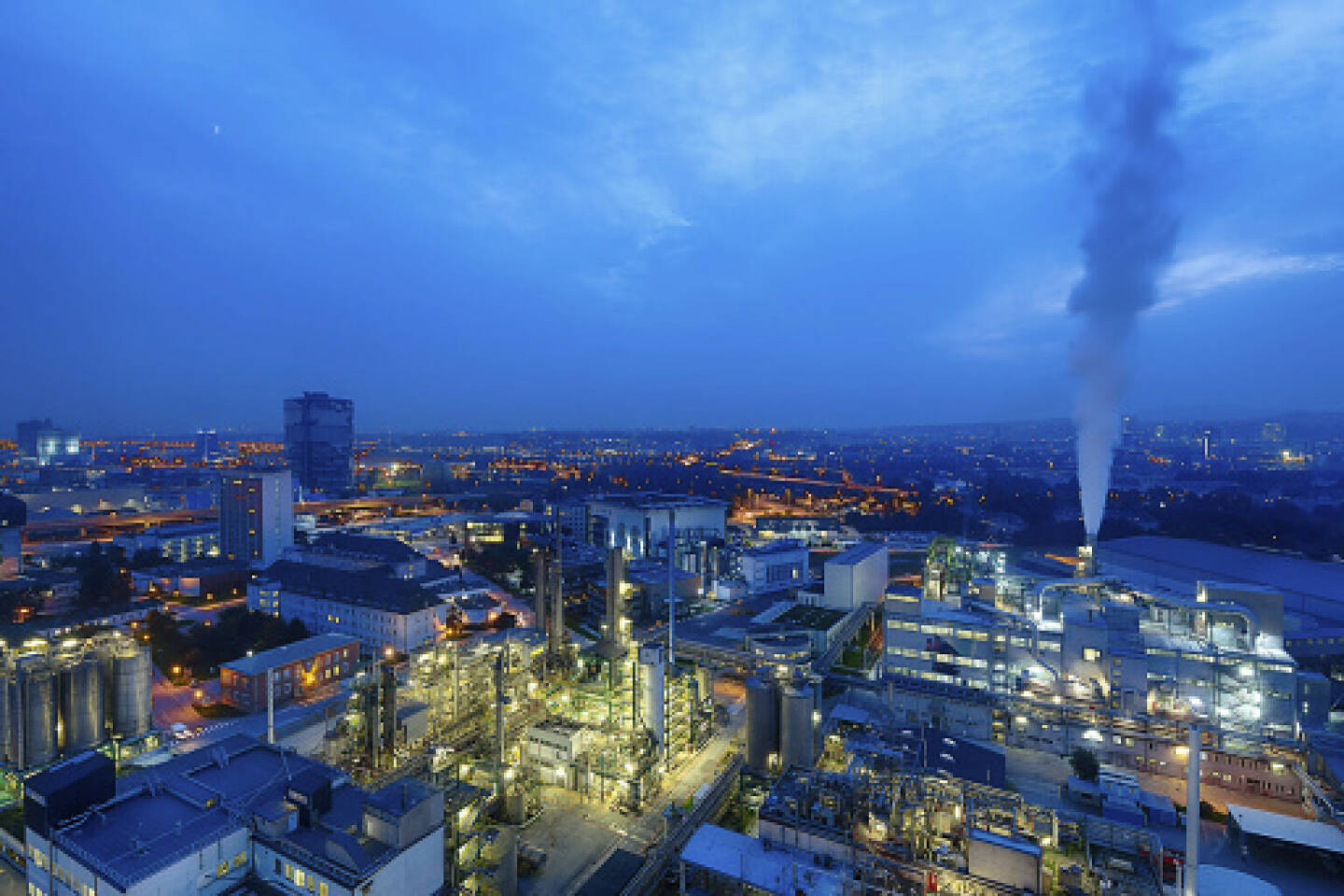 Borealis und VERBUND planen ein gemeinsames Projekt, in dem grüner Wasserstoff in der Erzeugung von Düngemitteln, Melamin und technischem Stickstoff eingesetzt wird.. Photo: © Borealis