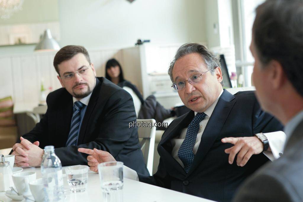 Richard H. Mayr (CEO Argentuminvest), Lenic M. Rodriguez (CEO Aurcana), © Martina Draper (15.12.2012) 