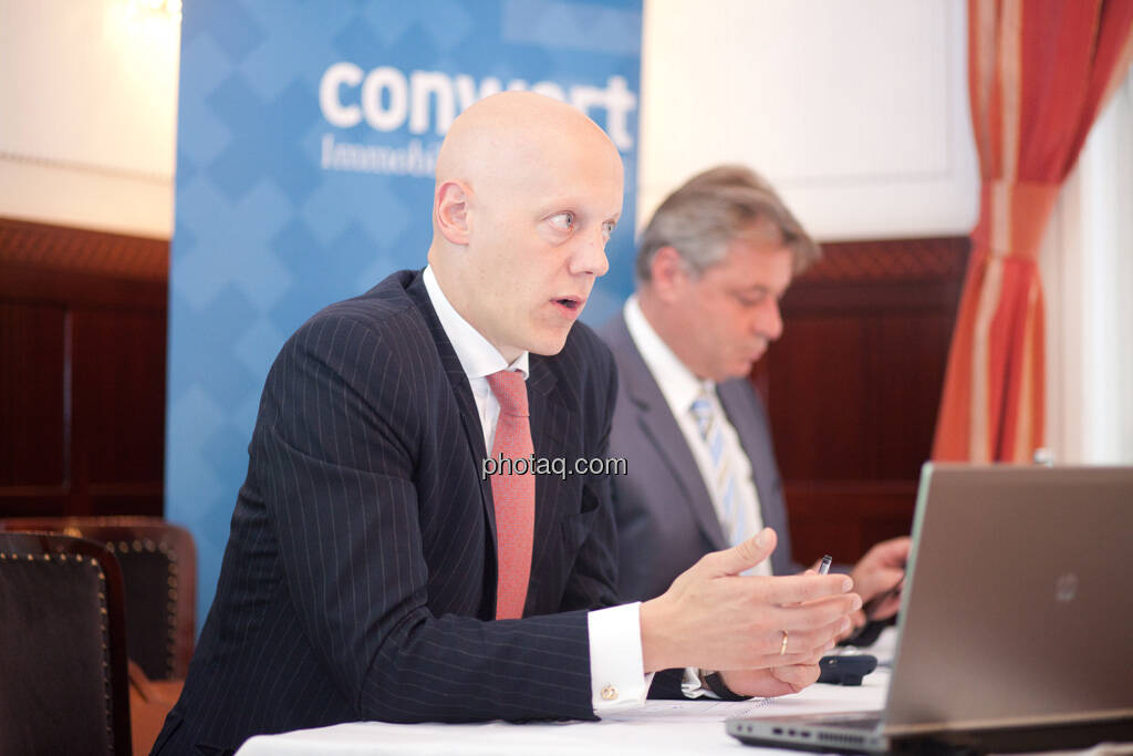 conwert: Johannes Meran (Vorsitzender des Verwaltungsrats), Thomas Doll (Geschäftsführender Direktor), © finanzmarktfoto.at / Michaela Mejta (28.08.2013) 