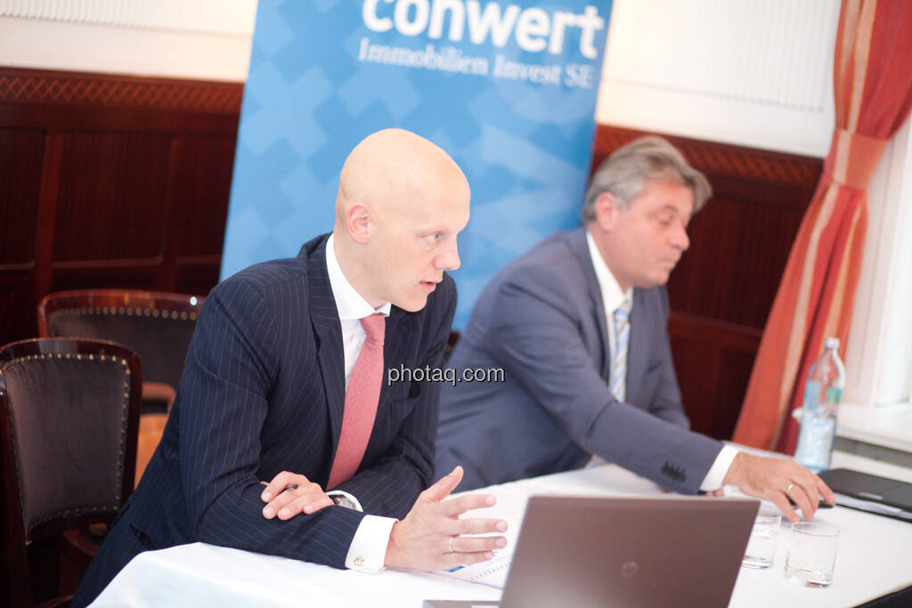 conwert: Johannes Meran (Vorsitzender des Verwaltungsrats), Thomas Doll (Geschäftsführender Direktor), © finanzmarktfoto.at / Michaela Mejta (28.08.2013) 