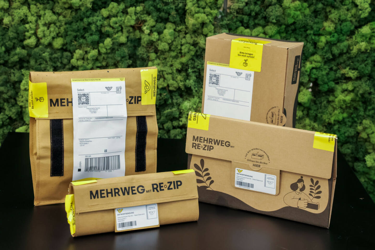 Österreichische Post AG: „Grüne Verpackung“: Neues Service ab Frühjahr 2023 für Versandunternehmen, Verpackungen aus Holzfaser: Positive Ökobilanz und einfach zu retournieren; Credit: Post