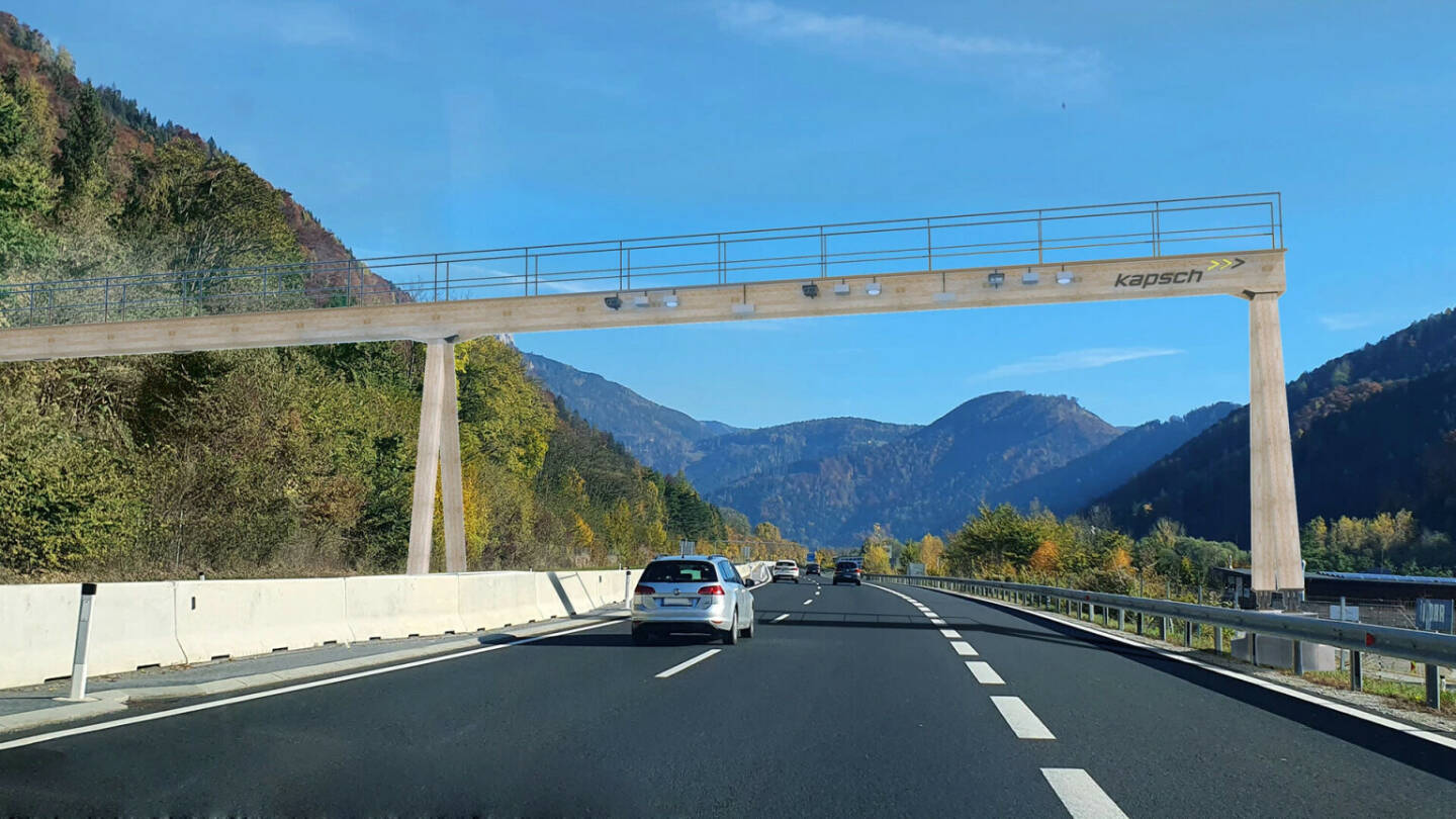 Mautbrücken aus Holz, Kapsch TrafficCom; Credit: Kapsch TrafficCom