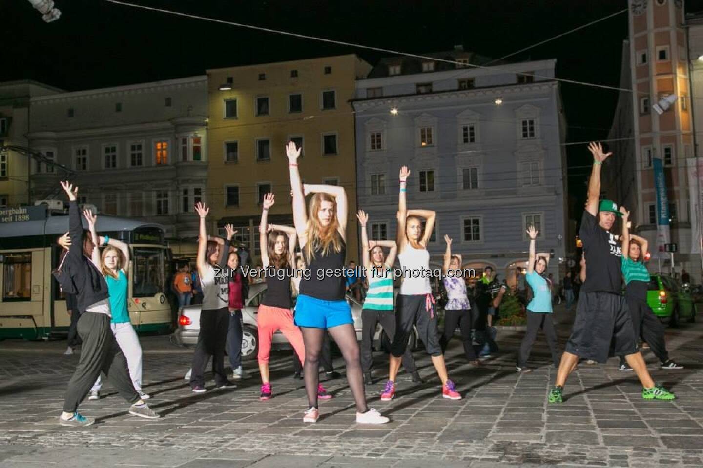 Hände hoch, Dancing Flashlight zur voestalpine Klangwolke
