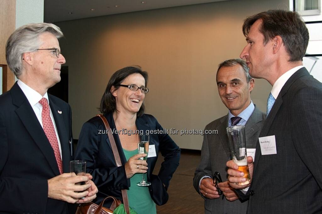 Felix Thun-Hohenstein (AmCham Austria), Anita Pruckner (American Express Austria), Norbert Lessing (Hilton Österreich), Martin Brodey (Dorda Brugger Jordis), © AmCham Austria (03.09.2013) 