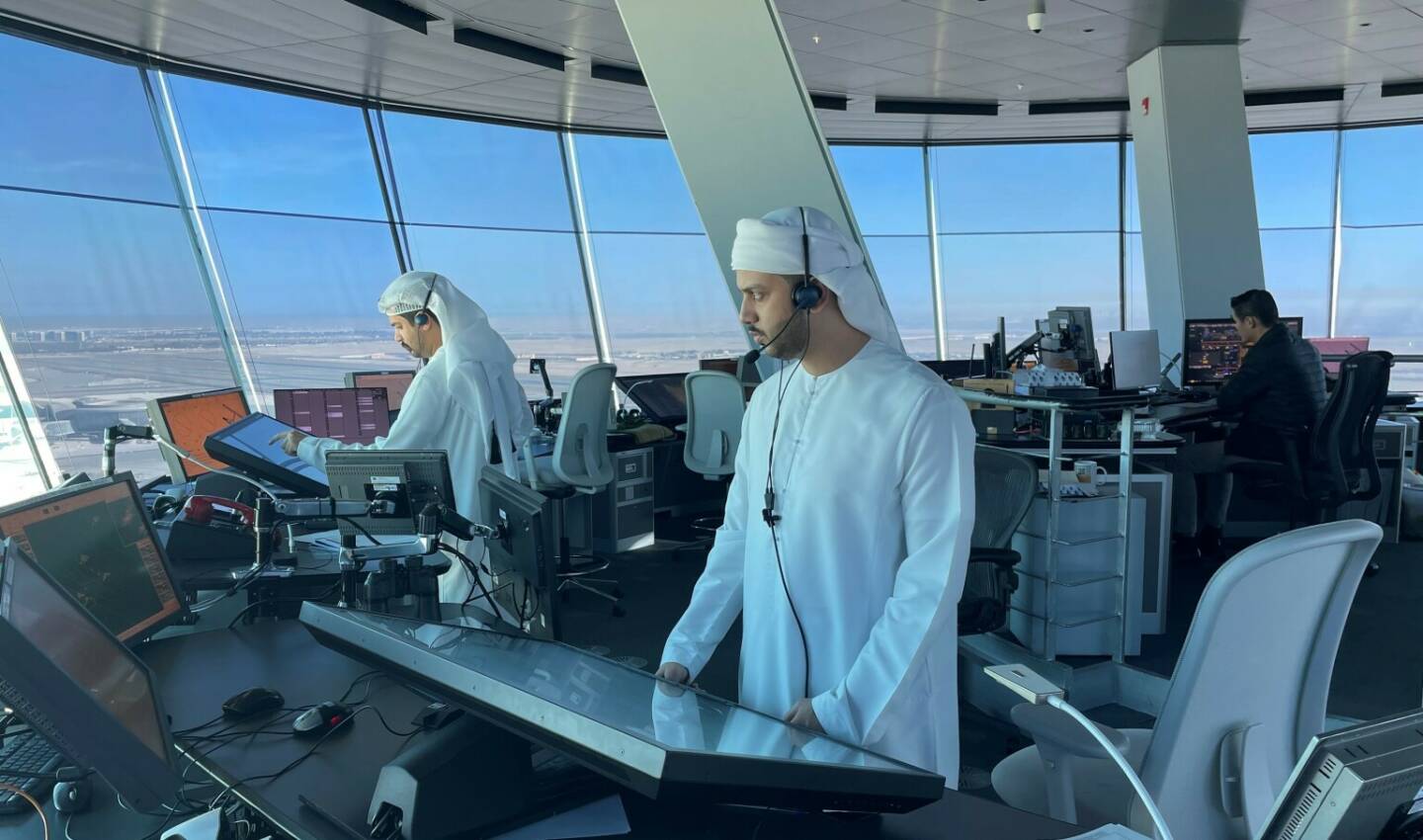 Frequentis AG: A-SMGCS Level-4-Betrieb am Abu Dhabi International Airport bringt weniger Verspätungen und kürzere Rollzeiten Foto: Abu Dhabi International Airport 