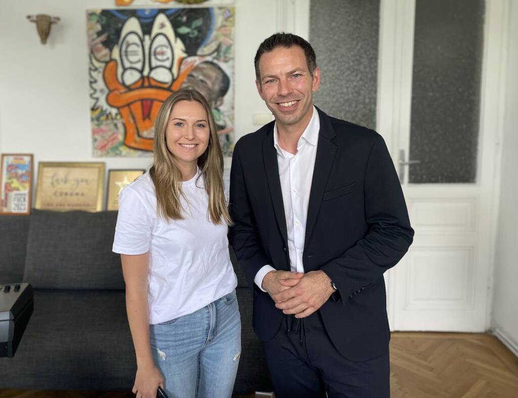 Laura Riener (Kommunikation FC Blau-Weiß Linz) und Christoph Peschek (GF FC Blau-Weiß Linz) zu Gast (27.05.2023) 