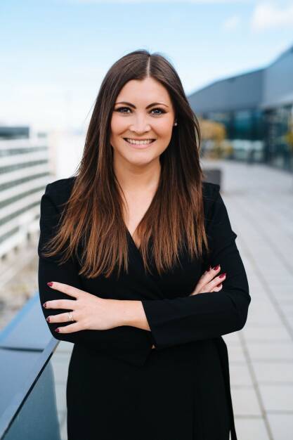 Janine Wukovits, 32, wird mit 1. Juli 2023 zusätzlich zu ihrer aktuellen Funktion als Head of Legal Governance & Digitalization auch die Funktion des Head of Regulatory Affairs in der UniCredit Bank Austria übernehmen. Foto: Unicredit Bank Austria (20.06.2023) 