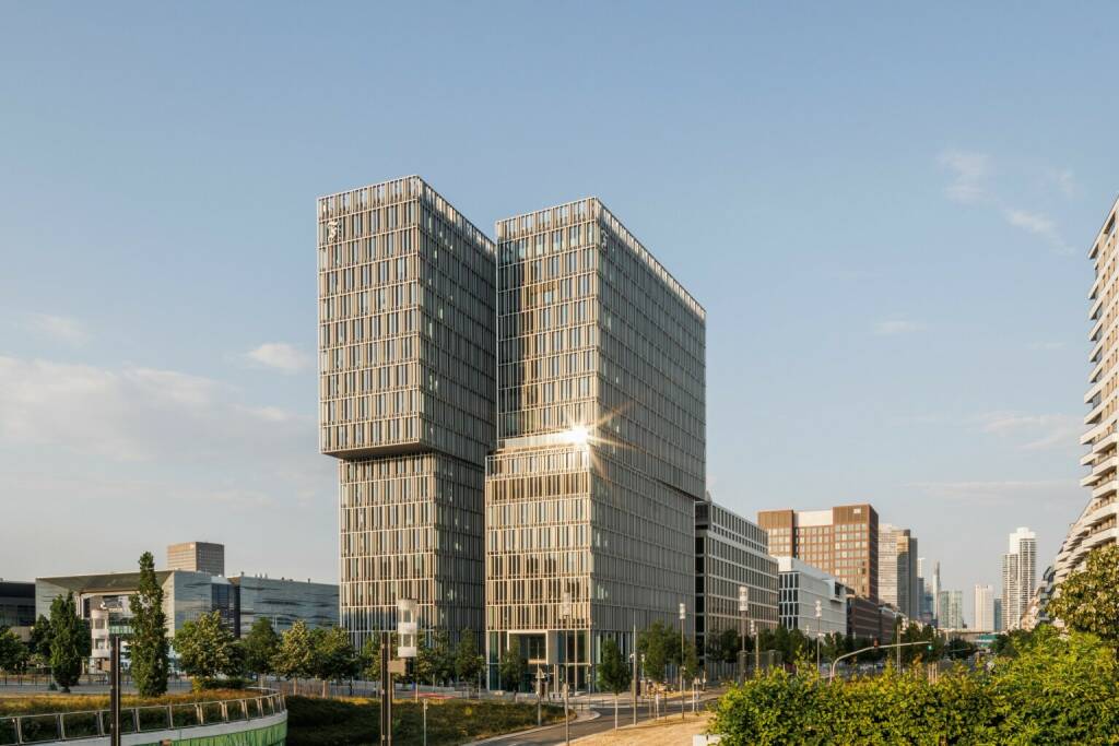 UBM übergibt FAZ Headquarter an HanseMerkur (c) Sven Hasselbach (30.06.2023) 