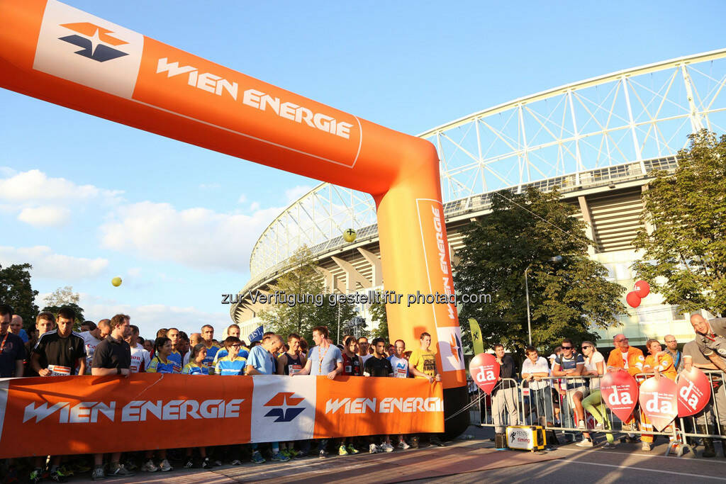 Wien Energie Business Run, Ernst-Happel-Stadtion, vor dem Start, © Wien Energie (05.09.2013) 