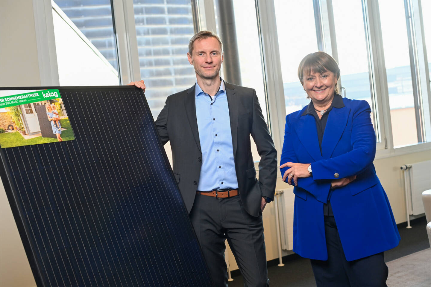 Neuer Green Bond: Kelag-Vorstand Danny Güthlein und BKS Bank-Vorstandsvorsitzende Herta Stockbauer treiben die Energiewende voran. Foto: ©Helge Bauer