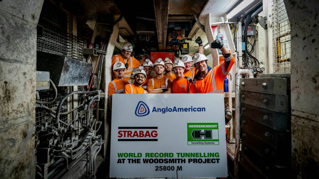 Weltrekord im Tunnelbau: STRABAG knackt die 25,8-Kilometer-Marke beim durchgehenden Vortrieb einer Tunnelbohrmaschine für die Woodsmith Mine Foto: Strabag, © Aussender (11.12.2023) 