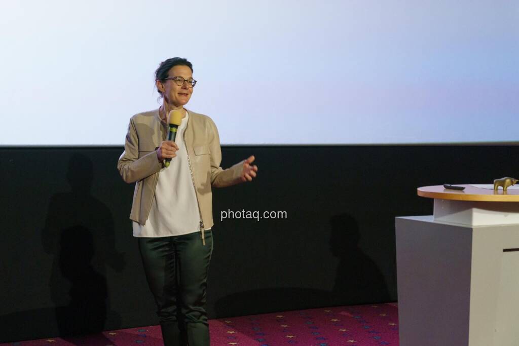 1. Aktientag von Börse Social und Börse Express im Cineplexx Kino, Bettina Schragl (IR Semperit) (14.05.2025) 