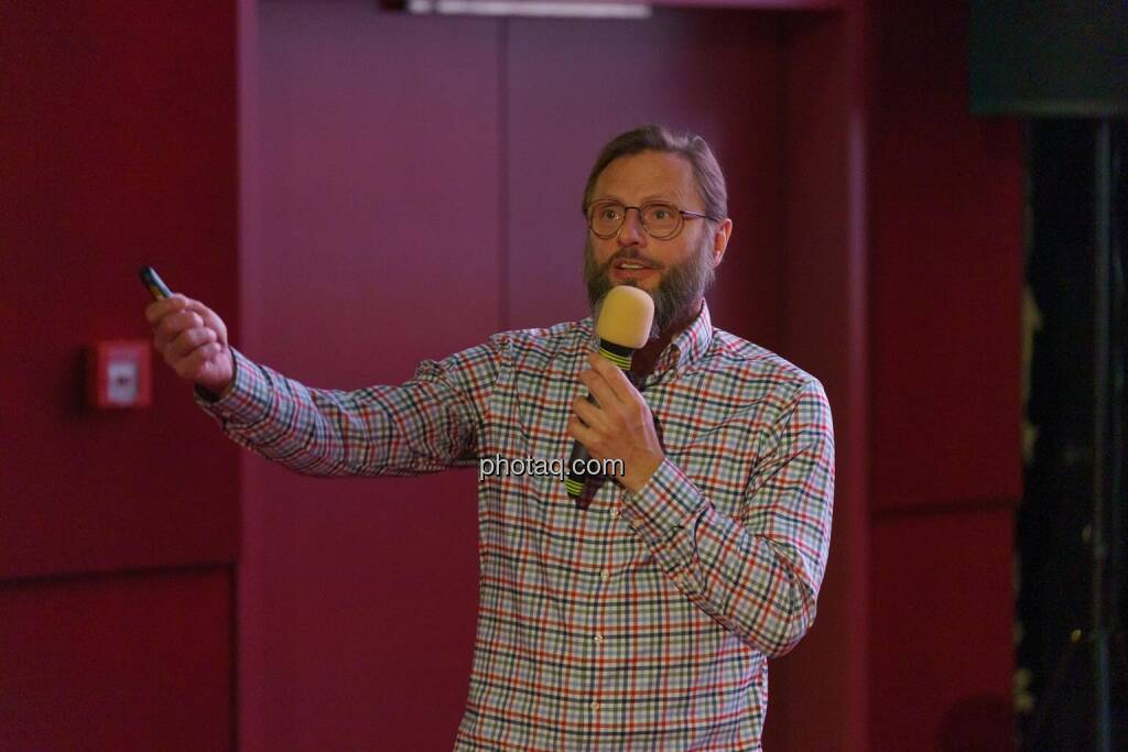 1. Aktientag von Börse Social und Börse Express im Cineplexx Kino, Präsentation wikifolio, Andreas Kern (CEO) (14.05.2025) 
