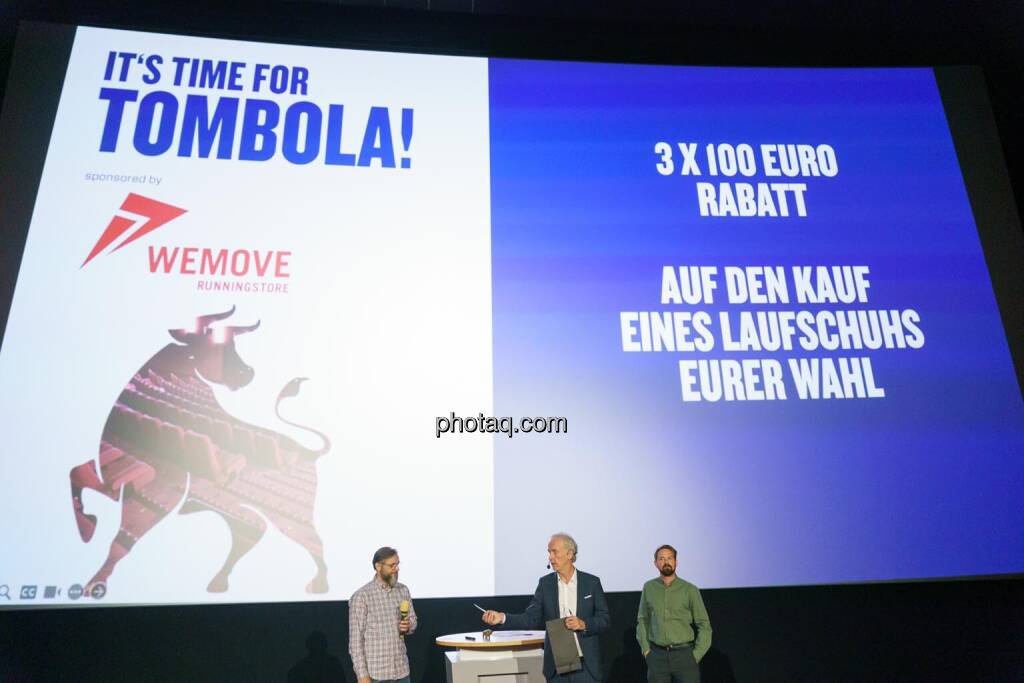 1. Aktientag von Börse Social und Börse Express im Cineplexx Kino, Präsentation wikifolio, Andreas Kern (CEO), Christian Drastil (Börse Social, kapitalmarkt-stimme.at), Ritschy Dobetsberger (Umbrella Strategie, wikifolio) (14.05.2025) 